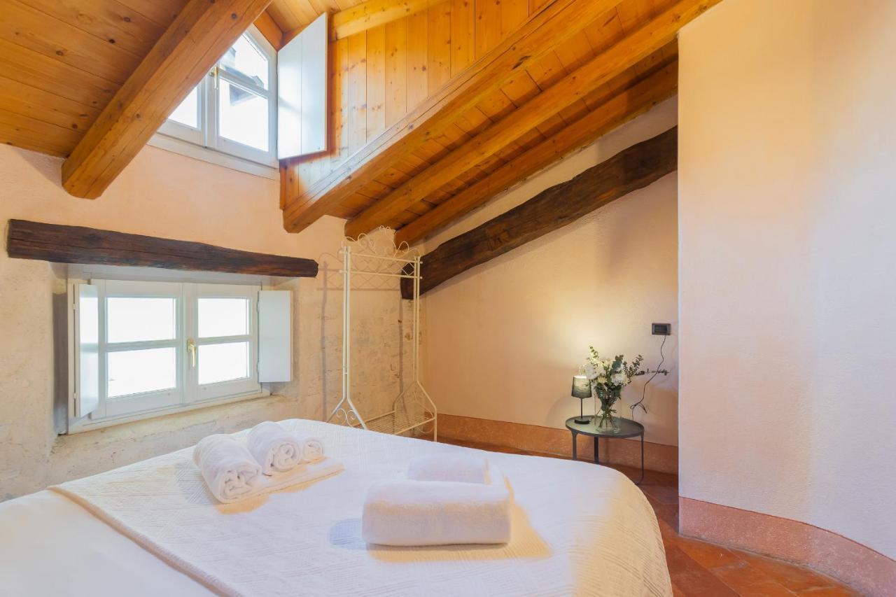 Antiche Mura Como By Rent All โกโม ภายนอก รูปภาพ