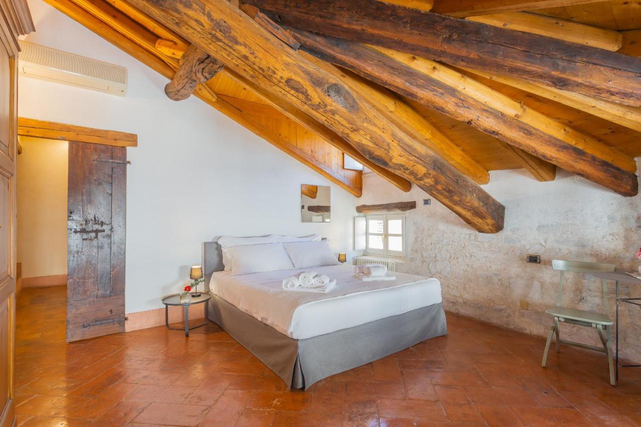 Antiche Mura Como By Rent All โกโม ภายนอก รูปภาพ
