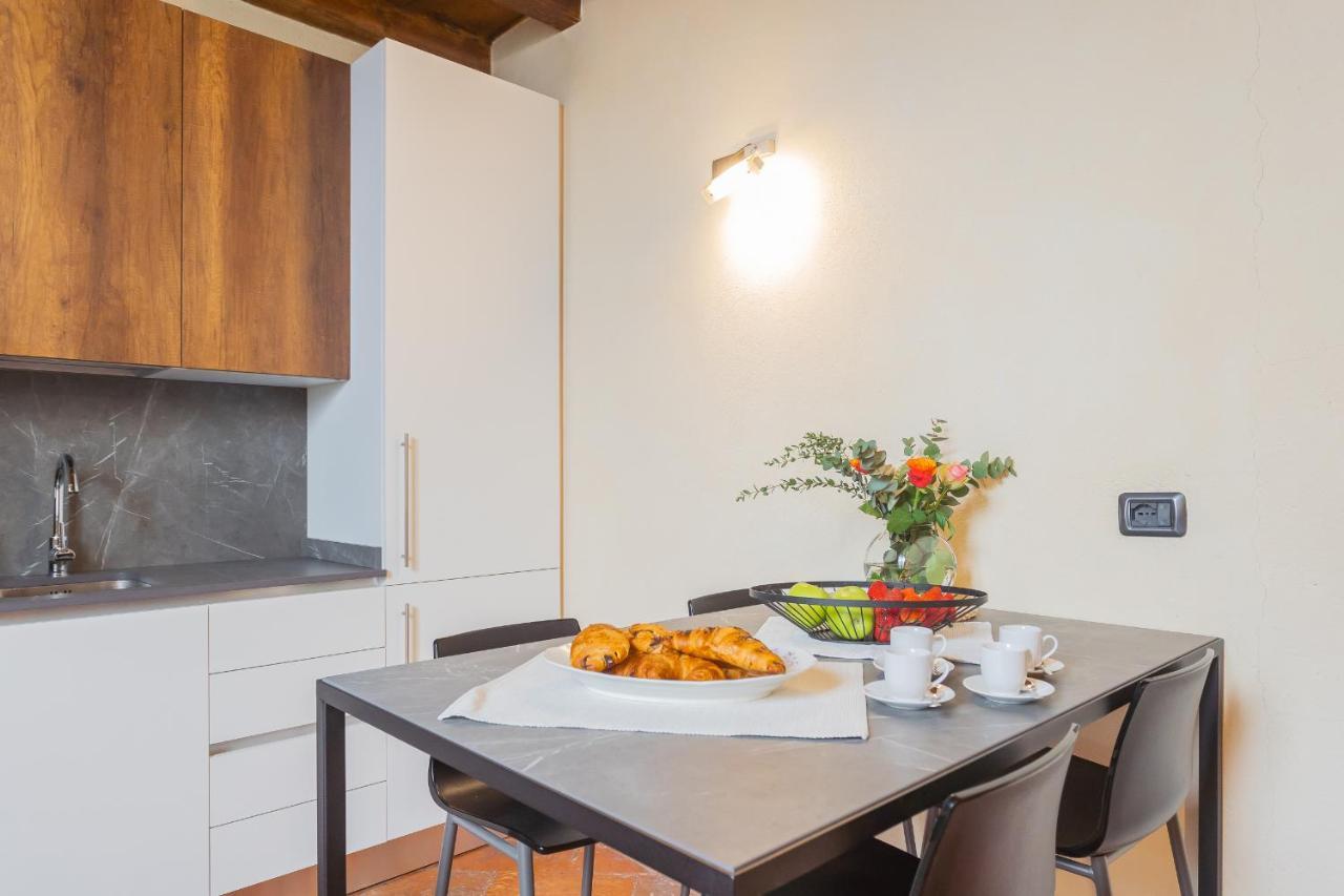 Antiche Mura Como By Rent All โกโม ภายนอก รูปภาพ