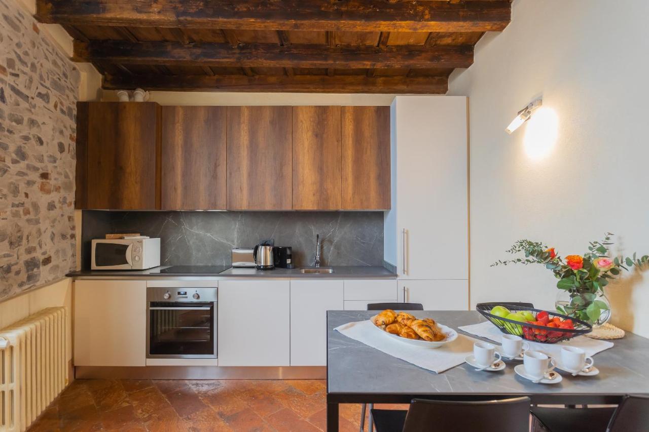 Antiche Mura Como By Rent All โกโม ภายนอก รูปภาพ