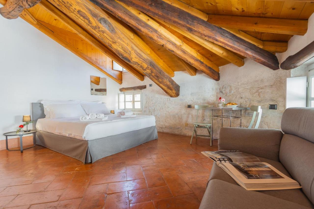 Antiche Mura Como By Rent All โกโม ภายนอก รูปภาพ